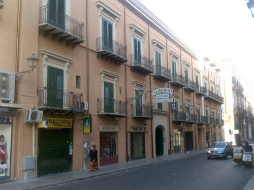 Affittacamere Vittoria Palermo Exterior foto