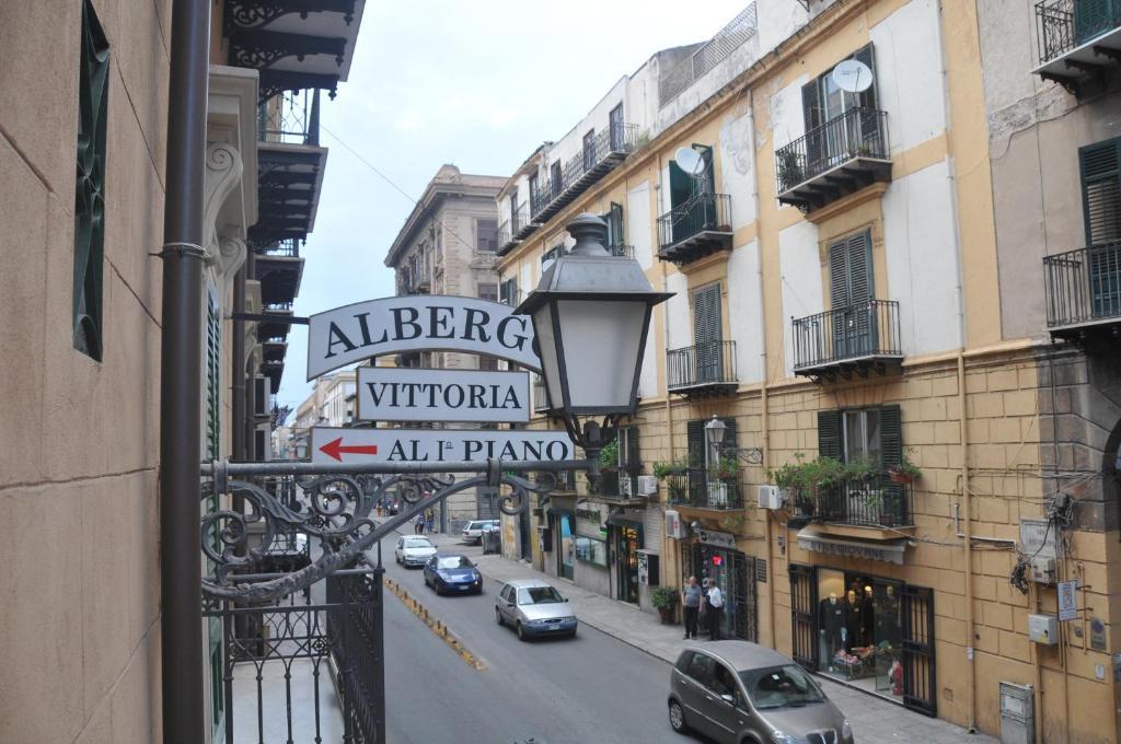 Affittacamere Vittoria Palermo Exterior foto